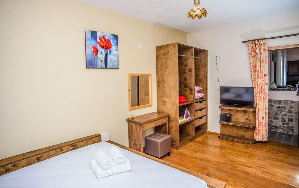Vila Jlo Dhavgáta Exteriér fotografie